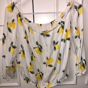 Lemon design off the shoulder top!